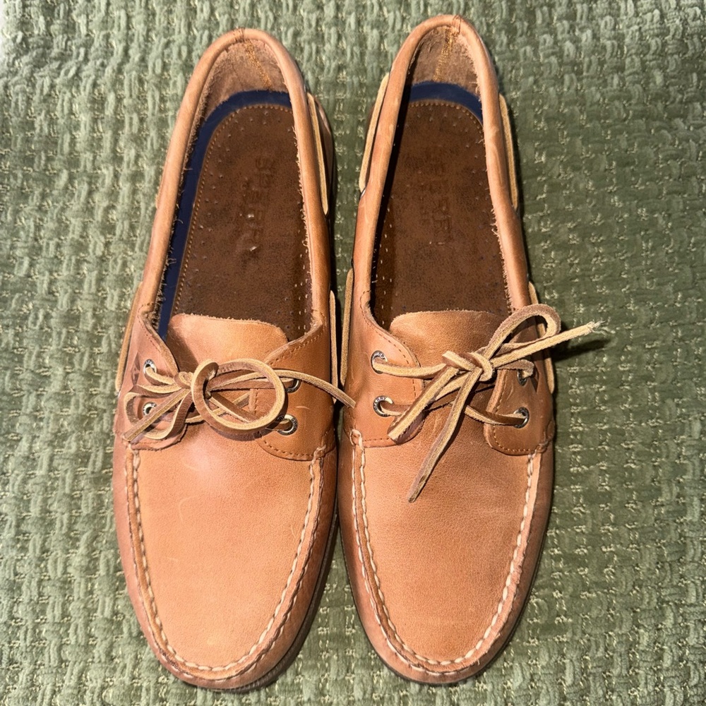 Sperry Men’s Authentic Original 2-Eyed Boat Shoe